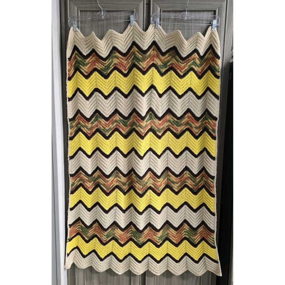 Handmade Crochet Afghan Throw Lap Blanket Chevron Zig Zag Granny Core 35x54
